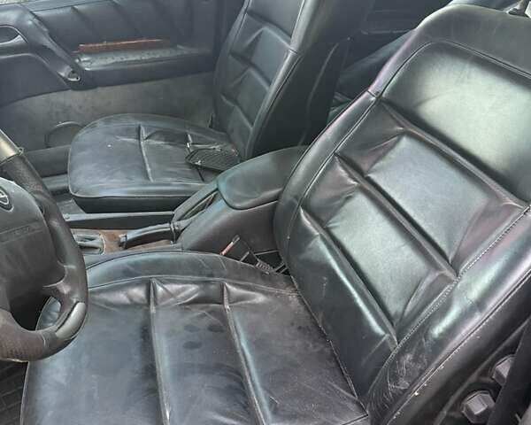 Синий Опель Омега, объемом двигателя 3 л и пробегом 560 тыс. км за 1500 $, фото 12 на Automoto.ua