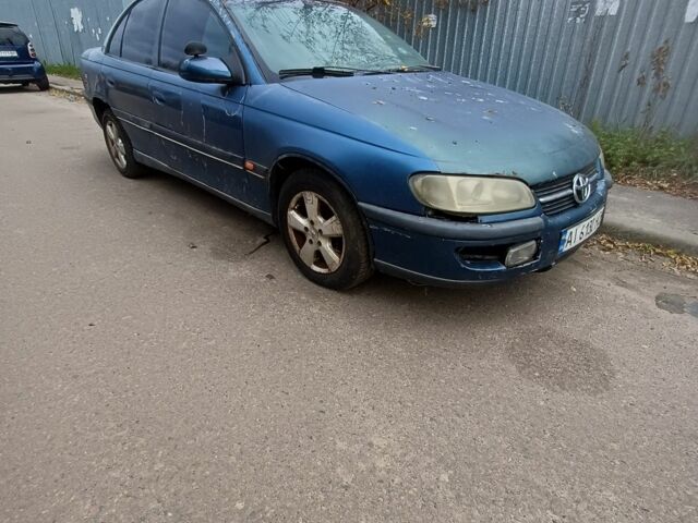 Опель Омега 1995 в Киеве на Automoto.ua Синий Опель Омега, объемом двигателя 2 л и пробегом 123 тыс. км за 599 $, фото 1 на Automoto.ua