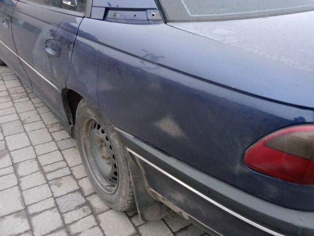 Синій Опель Омега, об'ємом двигуна 2 л та пробігом 470 тис. км за 1500 $, фото 2 на Automoto.ua
