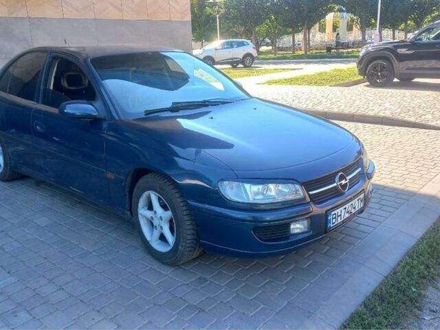 Синий Опель Омега, объемом двигателя 2.5 л и пробегом 2 тыс. км за 2500 $, фото 1 на Automoto.ua
