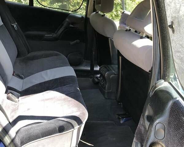 Синий Опель Омега, объемом двигателя 2 л и пробегом 256 тыс. км за 1600 $, фото 12 на Automoto.ua