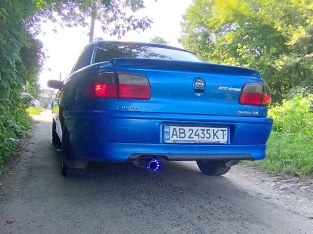 Синий Опель Омега, объемом двигателя 2 л и пробегом 2 тыс. км за 2300 $, фото 7 на Automoto.ua