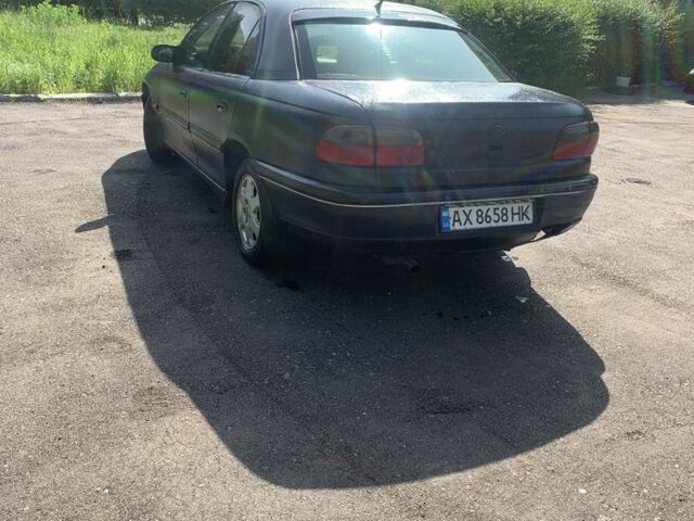 Синий Опель Омега, объемом двигателя 2.5 л и пробегом 133 тыс. км за 1400 $, фото 3 на Automoto.ua