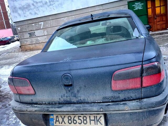 Синій Опель Омега, об'ємом двигуна 2.5 л та пробігом 426 тис. км за 2000 $, фото 3 на Automoto.ua