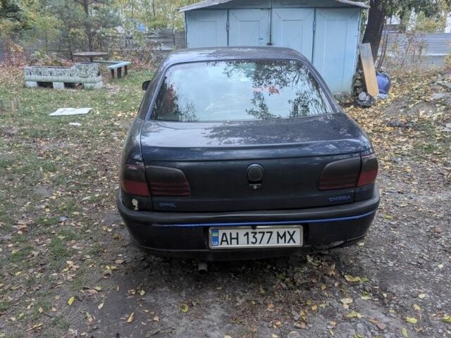 Опель Омега 1996 в Краматорске на Automoto.ua Синий Опель Омега, объемом двигателя 2 л и пробегом 300 тыс. км за 2500 $, фото 6 на Automoto.ua