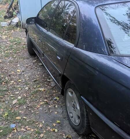 Опель Омега 1996 в Краматорске на Automoto.ua Синий Опель Омега, объемом двигателя 2 л и пробегом 300 тыс. км за 2500 $, фото 2 на Automoto.ua