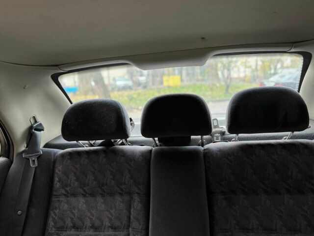 Синій Опель Омега, об'ємом двигуна 2 л та пробігом 301 тис. км за 3200 $, фото 11 на Automoto.ua