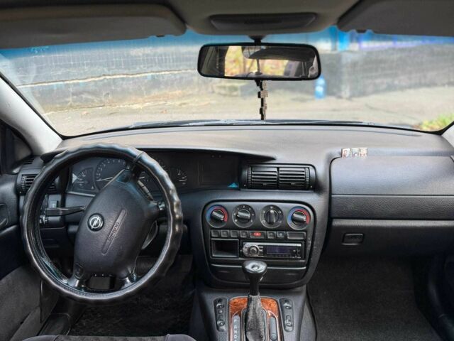 Синій Опель Омега, об'ємом двигуна 2 л та пробігом 301 тис. км за 3200 $, фото 7 на Automoto.ua