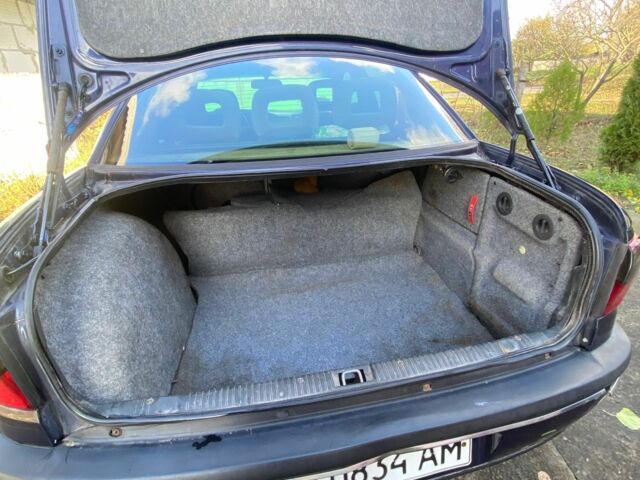 Синий Опель Омега, объемом двигателя 2 л и пробегом 400 тыс. км за 1700 $, фото 5 на Automoto.ua