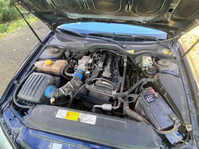 Синий Опель Омега, объемом двигателя 2 л и пробегом 400 тыс. км за 1700 $, фото 4 на Automoto.ua