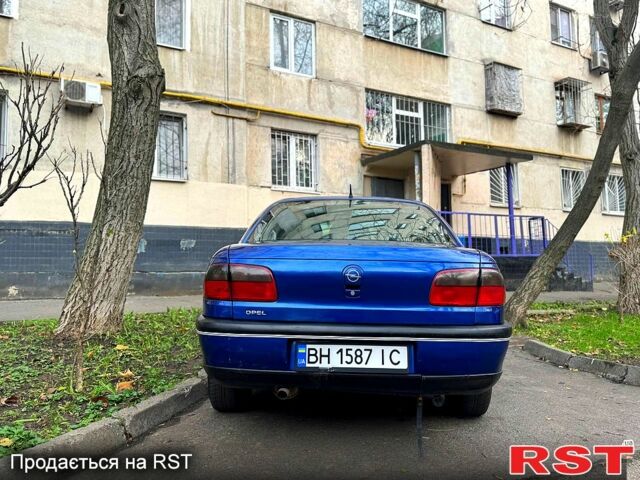 Синий Опель Омега, объемом двигателя 2 л и пробегом 301 тыс. км за 3200 $, фото 5 на Automoto.ua