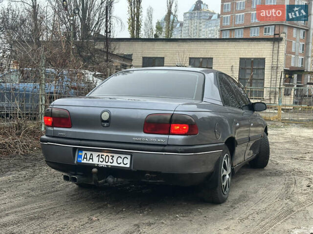 Синій Опель Омега, об'ємом двигуна 2 л та пробігом 295 тис. км за 2300 $, фото 3 на Automoto.ua