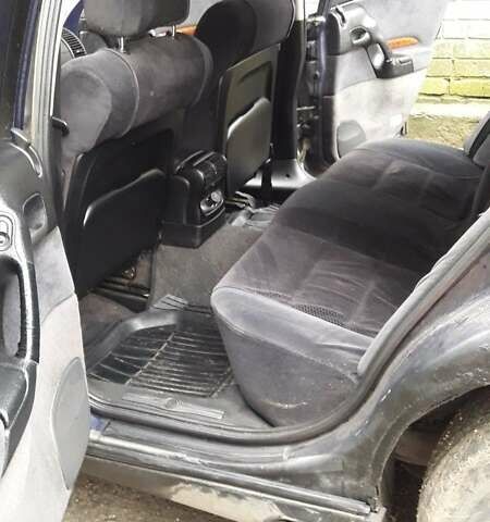 Синій Опель Омега, об'ємом двигуна 2.5 л та пробігом 250 тис. км за 2300 $, фото 6 на Automoto.ua