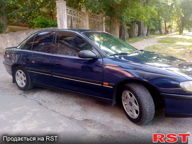 Синій Опель Омега, об'ємом двигуна 2 л та пробігом 123 тис. км за 3000 $, фото 3 на Automoto.ua