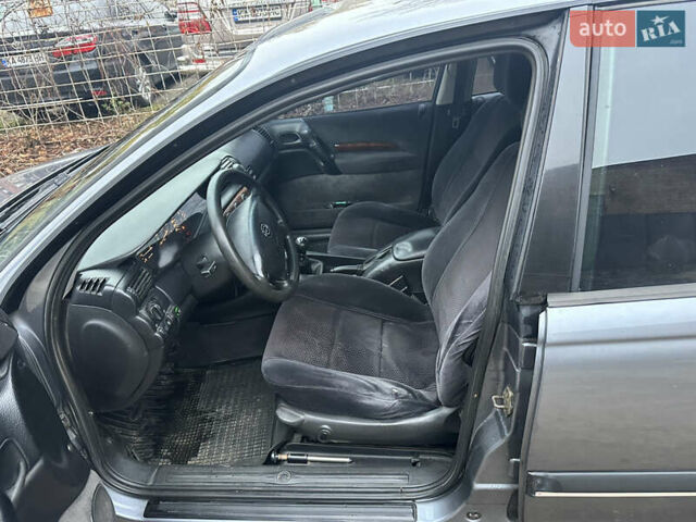 Синій Опель Омега, об'ємом двигуна 2 л та пробігом 295 тис. км за 2300 $, фото 6 на Automoto.ua