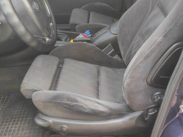 Синий Опель Омега, объемом двигателя 2.5 л и пробегом 385 тыс. км за 3400 $, фото 1 на Automoto.ua