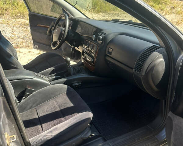 Синій Опель Омега, об'ємом двигуна 2 л та пробігом 295 тис. км за 2900 $, фото 12 на Automoto.ua