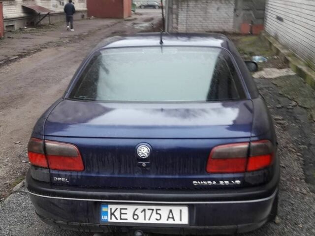 Синій Опель Омега, об'ємом двигуна 2.5 л та пробігом 250 тис. км за 2300 $, фото 8 на Automoto.ua