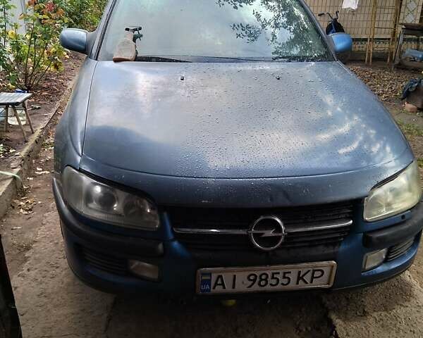 Синий Опель Омега, объемом двигателя 2.5 л и пробегом 300 тыс. км за 900 $, фото 5 на Automoto.ua