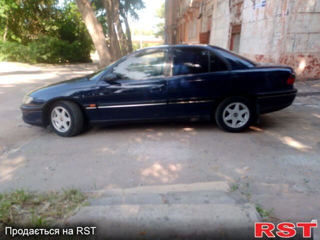 Синій Опель Омега, об'ємом двигуна 2 л та пробігом 123 тис. км за 3000 $, фото 1 на Automoto.ua