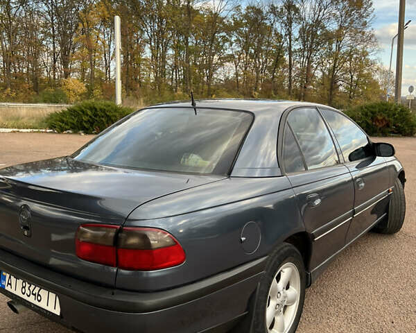 Опель Омега 1998 в Бучаче на Automoto.ua Синий Опель Омега, объемом двигателя 2 л и пробегом 300 тыс. км за 2600 $, фото 3 на Automoto.ua
