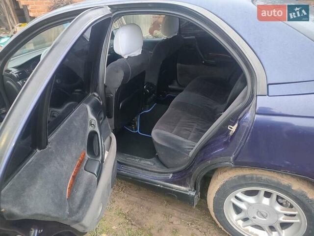 Синій Опель Омега, об'ємом двигуна 2 л та пробігом 370 тис. км за 2800 $, фото 7 на Automoto.ua