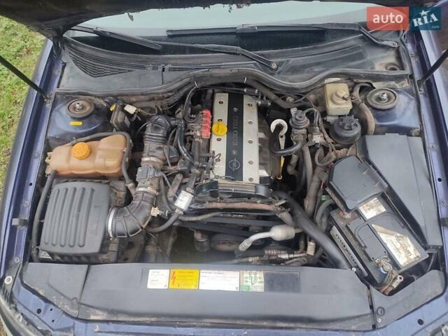 Синій Опель Омега, об'ємом двигуна 2 л та пробігом 370 тис. км за 2800 $, фото 19 на Automoto.ua