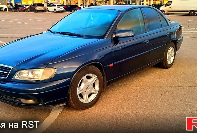 Синий Опель Омега, объемом двигателя 2 л и пробегом 310 тыс. км за 3200 $, фото 5 на Automoto.ua