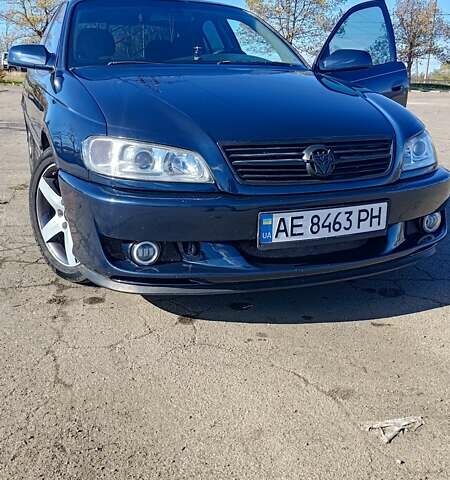 Синий Опель Омега, объемом двигателя 3 л и пробегом 350 тыс. км за 4500 $, фото 5 на Automoto.ua