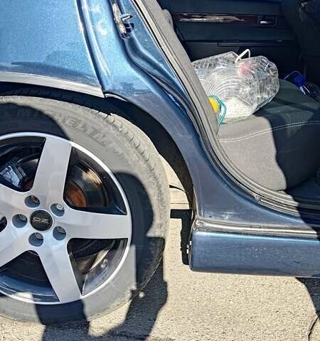 Синий Опель Омега, объемом двигателя 3 л и пробегом 350 тыс. км за 4500 $, фото 18 на Automoto.ua