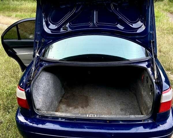 Синій Опель Омега, об'ємом двигуна 2.2 л та пробігом 320 тис. км за 2800 $, фото 2 на Automoto.ua