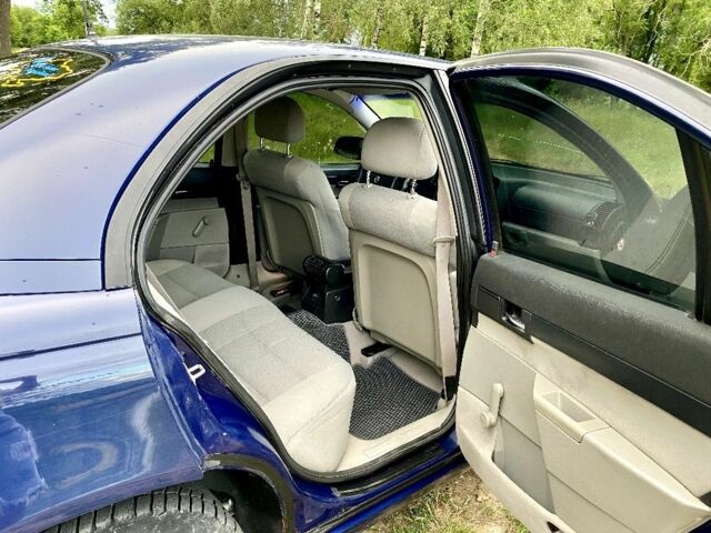 Синій Опель Омега, об'ємом двигуна 2.2 л та пробігом 320 тис. км за 2900 $, фото 12 на Automoto.ua