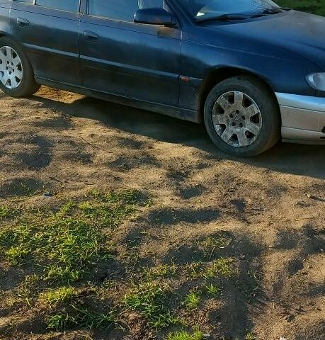 Синий Опель Омега, объемом двигателя 0 л и пробегом 1 тыс. км за 1724 $, фото 4 на Automoto.ua