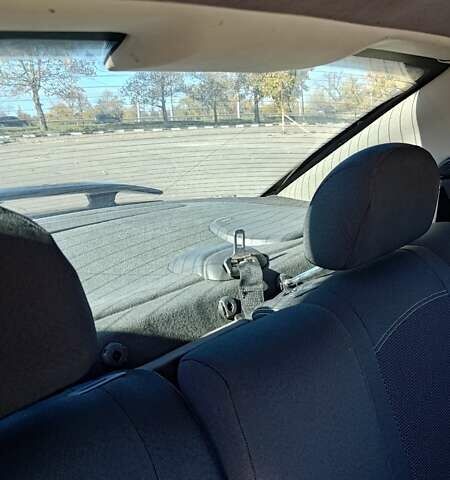 Синий Опель Омега, объемом двигателя 3 л и пробегом 350 тыс. км за 4500 $, фото 7 на Automoto.ua