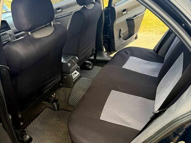 Синій Опель Омега, об'ємом двигуна 2 л та пробігом 0 тис. км за 4000 $, фото 8 на Automoto.ua