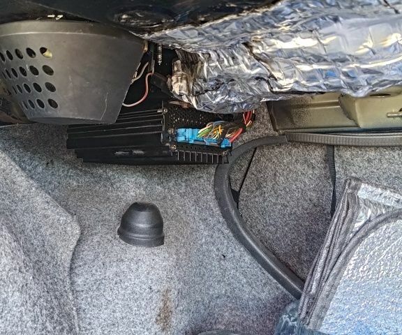 Опель Омега 2000 в Николаеве на Automoto.ua Синий Опель Омега, объемом двигателя 2 л и пробегом 350 тыс. км за 4500 $, фото 10 на Automoto.ua