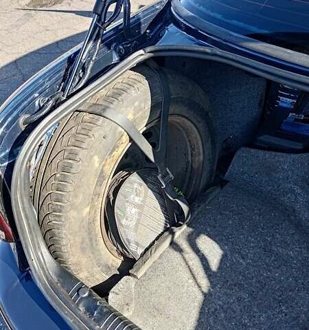 Синий Опель Омега, объемом двигателя 3 л и пробегом 350 тыс. км за 4500 $, фото 16 на Automoto.ua