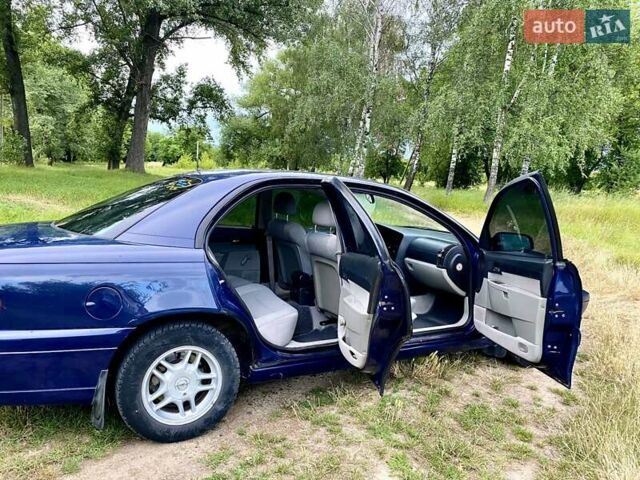 Синій Опель Омега, об'ємом двигуна 2.2 л та пробігом 320 тис. км за 2800 $, фото 9 на Automoto.ua