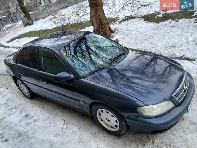 Синій Опель Омега, об'ємом двигуна 2.2 л та пробігом 450 тис. км за 1950 $, фото 3 на Automoto.ua