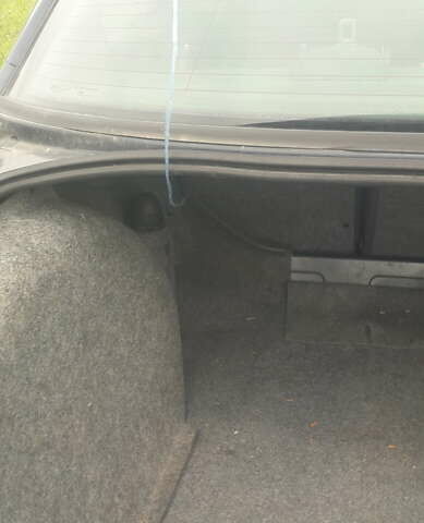 Синій Опель Омега, об'ємом двигуна 2.2 л та пробігом 500 тис. км за 1750 $, фото 4 на Automoto.ua