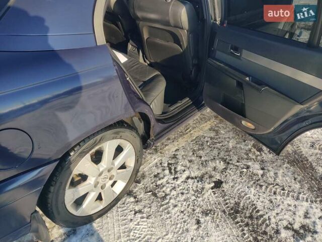 Синий Опель Омега, объемом двигателя 2.17 л и пробегом 340 тыс. км за 4400 $, фото 10 на Automoto.ua