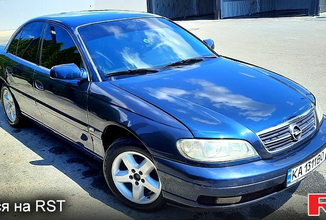 Синий Опель Омега, объемом двигателя 2.2 л и пробегом 333 тыс. км за 3499 $, фото 1 на Automoto.ua