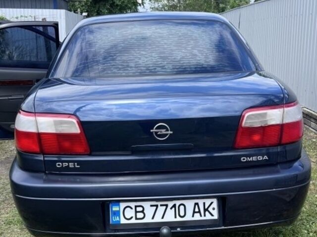 Синій Опель Омега, об'ємом двигуна 2.2 л та пробігом 260 тис. км за 2800 $, фото 6 на Automoto.ua