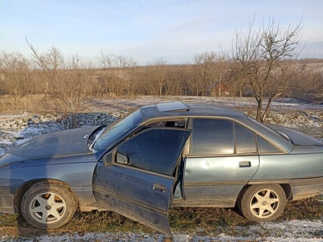 Синий Опель Омега, объемом двигателя 0 л и пробегом 1 тыс. км за 581 $, фото 3 на Automoto.ua