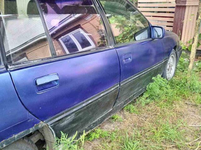 Синий Опель Омега, объемом двигателя 2 л и пробегом 350 тыс. км за 950 $, фото 6 на Automoto.ua