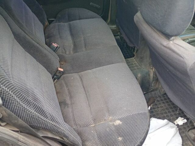 Синій Опель Омега, об'ємом двигуна 2 л та пробігом 3 тис. км за 545 $, фото 2 на Automoto.ua