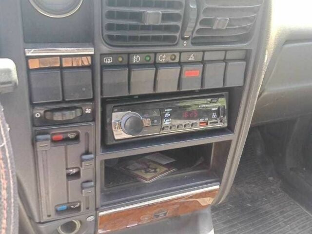 Опель Омега 1990 в Краматорске на Automoto.ua Синий Опель Омега, объемом двигателя 2.3 л и пробегом 150 тыс. км за 60000 $, фото 2 на Automoto.ua