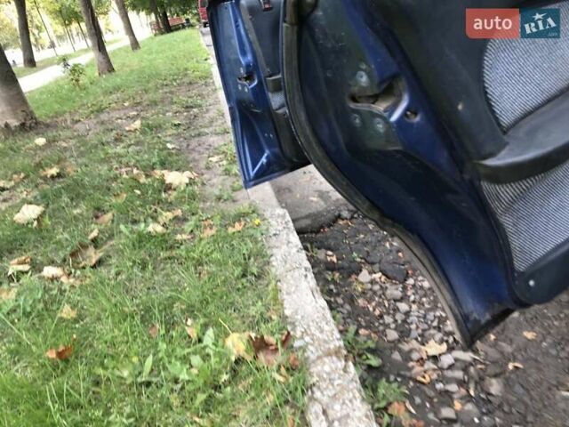 Синий Опель Омега, объемом двигателя 2 л и пробегом 200 тыс. км за 999 $, фото 6 на Automoto.ua