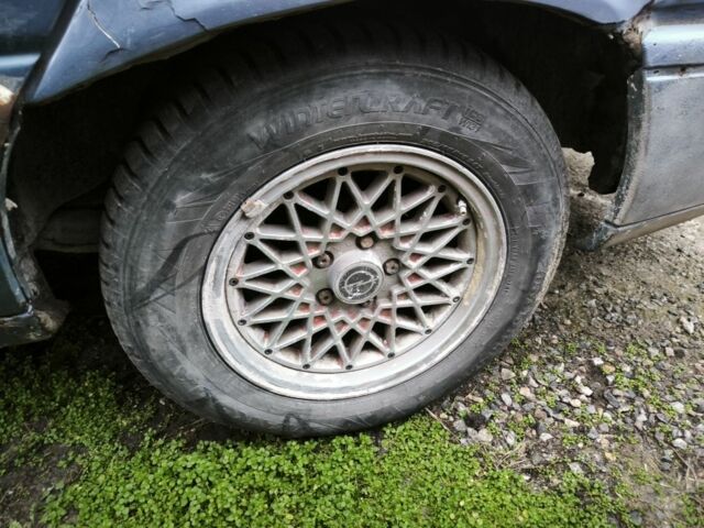 Синий Опель Омега, объемом двигателя 0 л и пробегом 250 тыс. км за 24 $, фото 3 на Automoto.ua