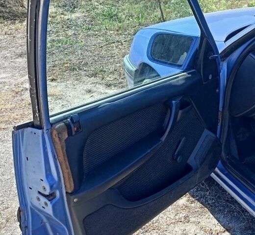 Синий Опель Омега, объемом двигателя 2 л и пробегом 389 тыс. км за 749 $, фото 9 на Automoto.ua